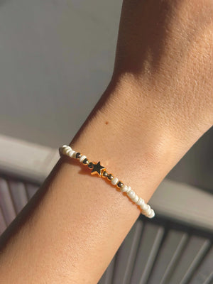 Boncuklu Yıldız Figürlü Bijuteri Bileklik