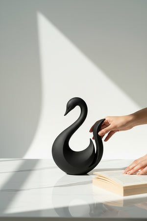 Kuğu Figürlü Biblo