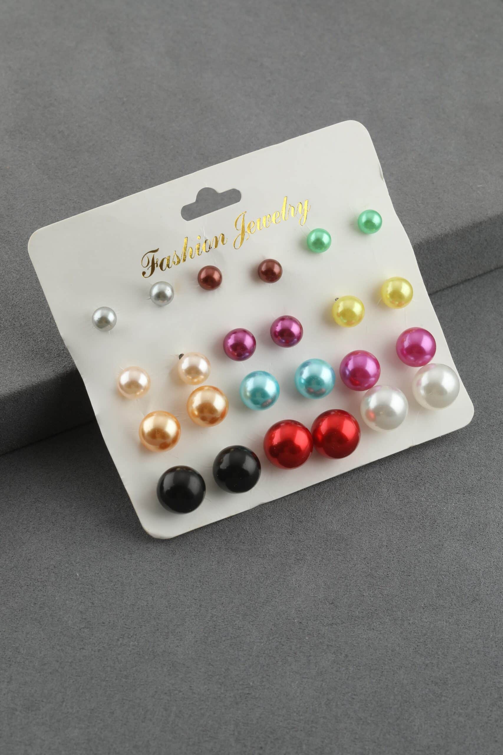 62834-Uploads-Urunresimleri-Buyuk-Bijuteri-Inci-Kupe-02B2-F-Jpg.jpg Renkli İnci Görünümlü Çoklu Bijuteri Küpe Seti - Görsel 1