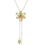 Çiçek Figürlü Altın Renkli Çelik Kolye