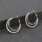 Üçlü Halka Gümüş Renkli Çelik Küpe