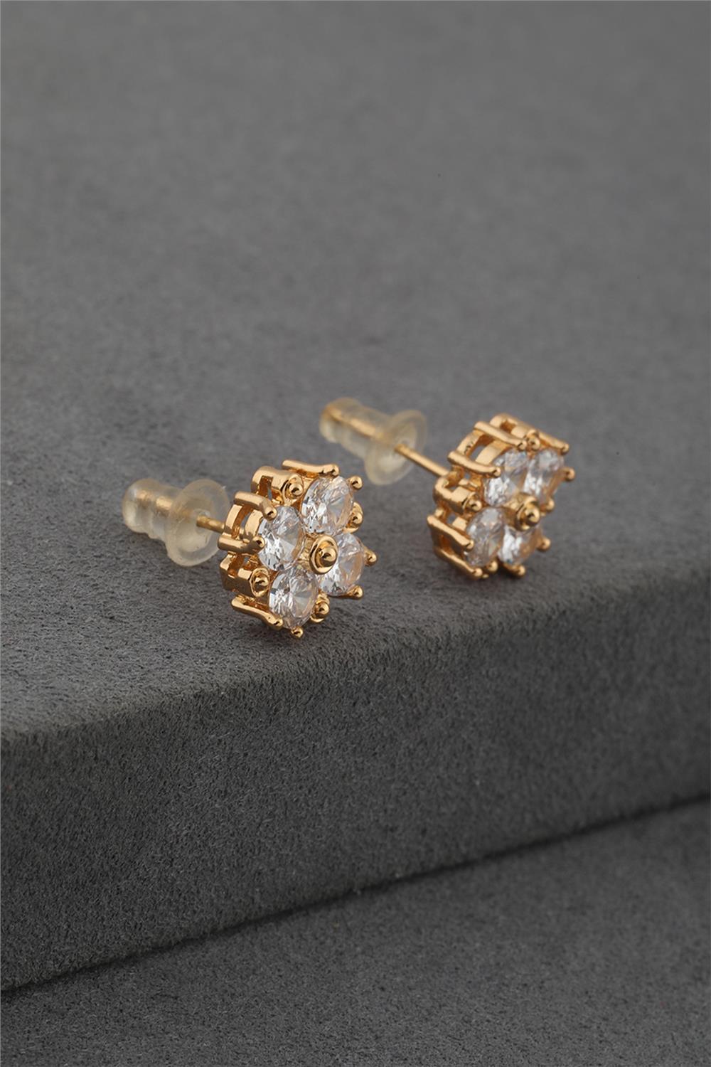 62834-Uploads-Urunresimleri-Buyuk-Celik-Kupe-E-D0Ab-Jpg.jpg Taşlı Kare Form Altın Renk Çelik Küpe - Görsel 1