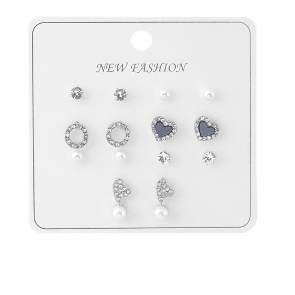 Kalp ve Halka Figürlü İnci Detaylı Silver Renk Bijuteri Küpe Seti