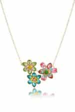 Üç Çiçek Figürlü Altın Renkli Çelik Kolye