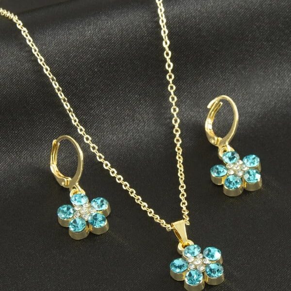 Mavi Taşlı Çiçek Figürlü Gold Renk Bijuteri Kolye Küpe Seti