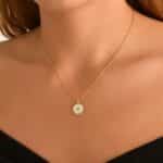 Gold Renk Papatya Figürlü Bijuteri Kolye