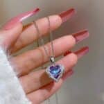 Okyanusun Kalbi Gümüş Renk Paslanmaz Çelik Kolye