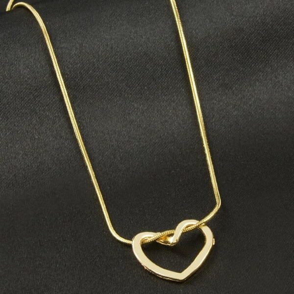 İç İçe Geçmiş Kalp Figürlü Gold Renk Paslanmaz Çelik Kolye