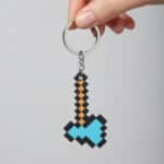 Minecraft Balta Figürlü Anahtarlık