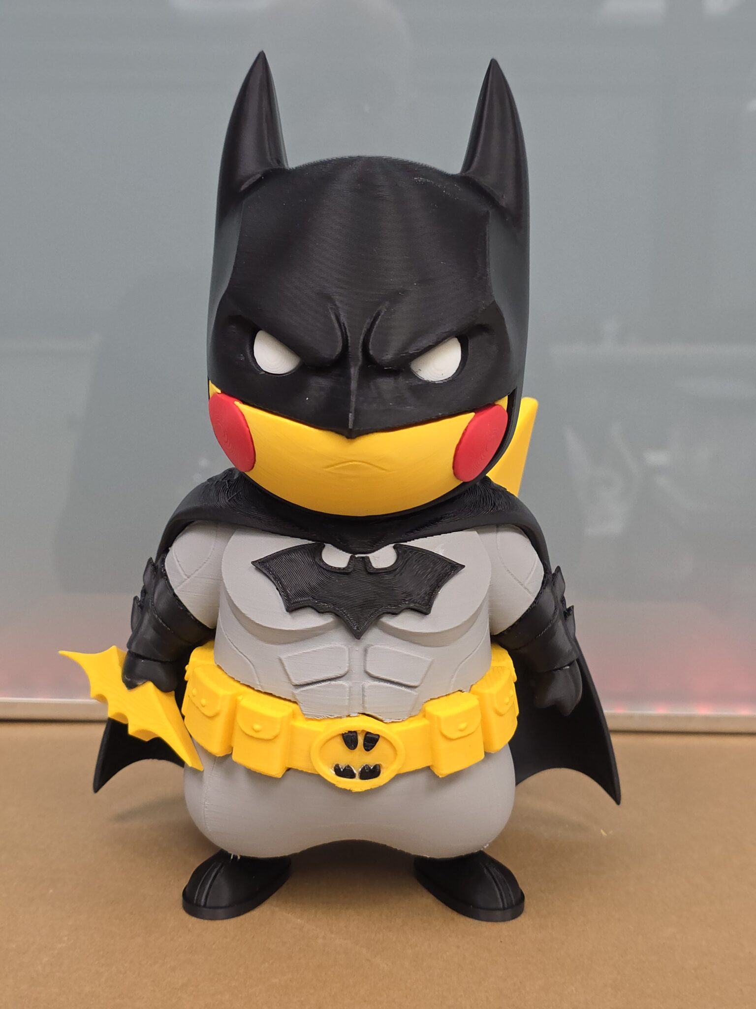 20260201-225514-Jpg.jpg Batman Pikachu Figürlü Dekoratif Oyuncak - Görsel 1