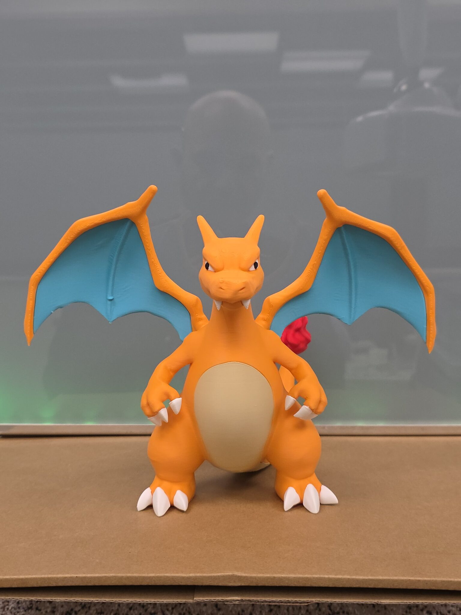 20260214-231233-Jpg.jpg Pokemon Charizard Figürlü Dekoratif Oyuncak - Görsel 1