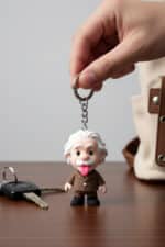 Albert Einstein Figürlü Hareketli Anahtarlık - Görsel 3